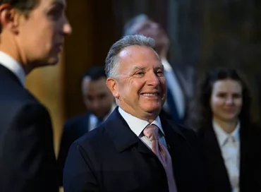 IL FANTOZZIANO WITKOFF E L’UMANITARIO PUTIN* IL FANTOZZIANO WITKOFF E L’UMANITARIO PUTIN*